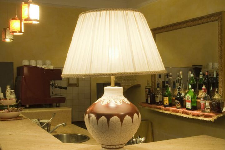 Lounge 53 of 74