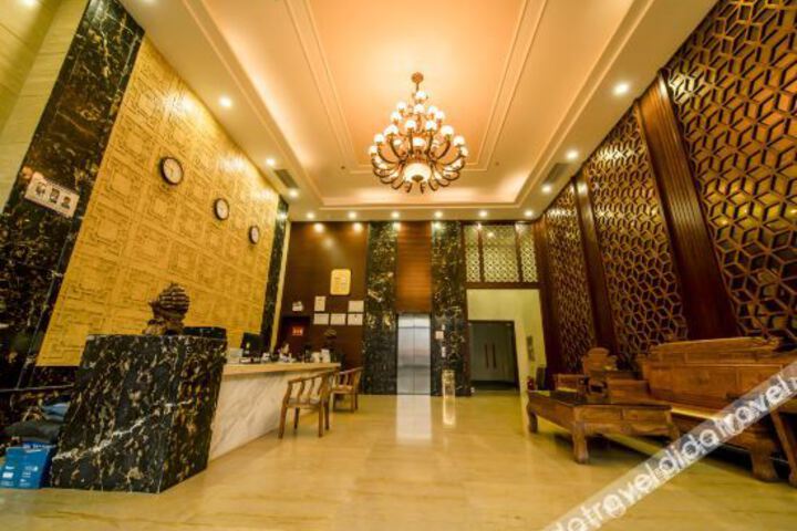 Hotel Interior 22 of 47