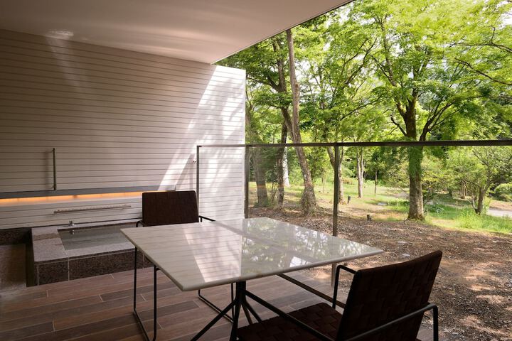 Terrace/Patio 23 of 60