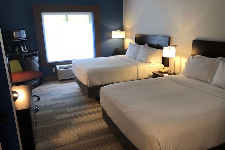 Room 16 of 41
