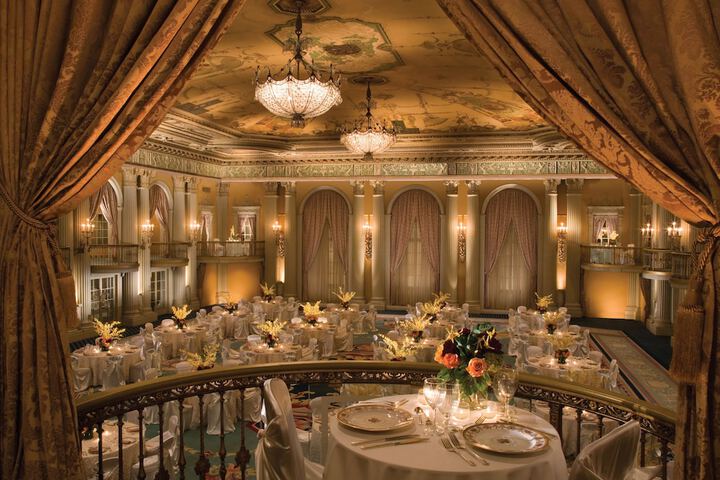 Banquet hall