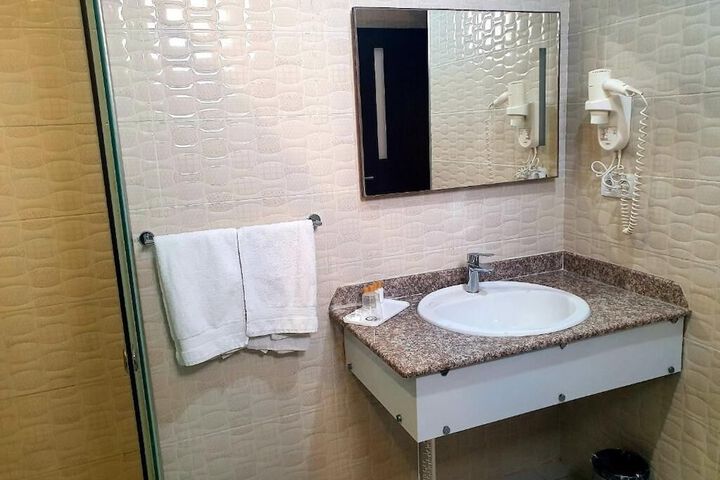Room 25 of 45