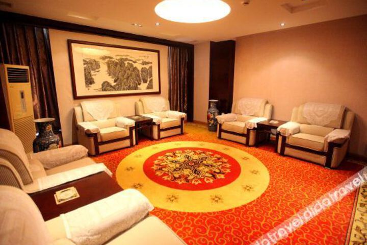 Hotel Interior 12 of 25