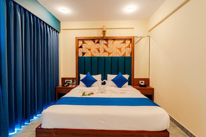 Room 3 of 17