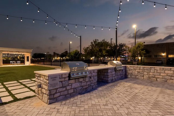 BBQ/picnic area