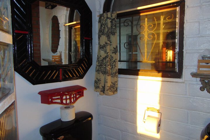 Room 300 of 413