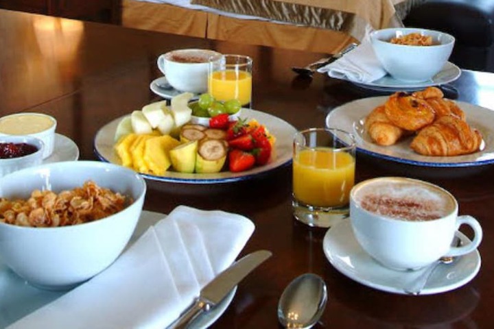 Breakfast meal