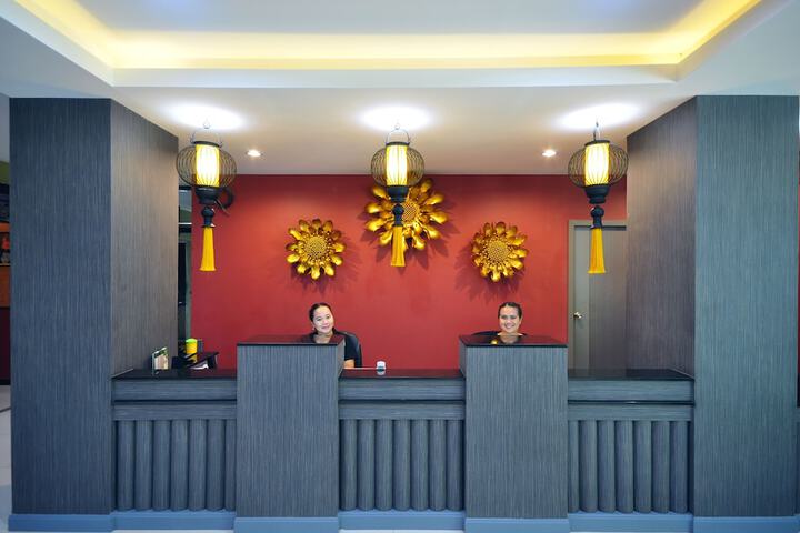 Hotel Interior 6 of 43