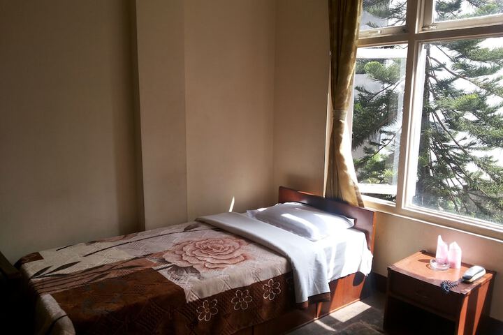 Room 10 of 59