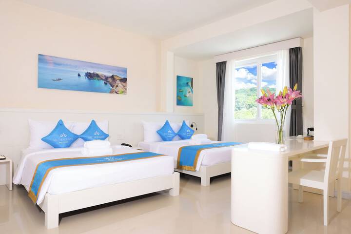 Room 5 of 23