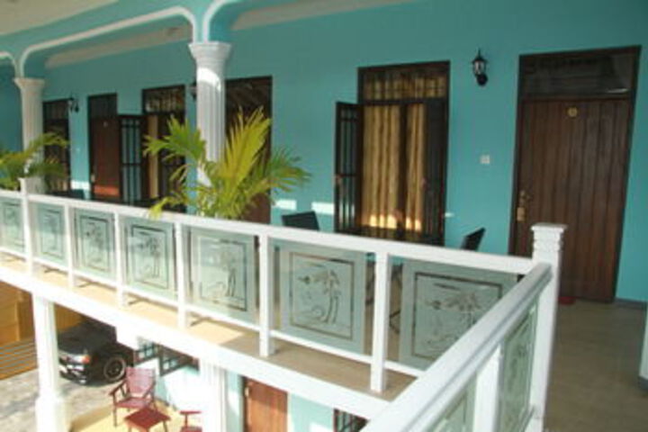 Terrace/Patio 2 of 9