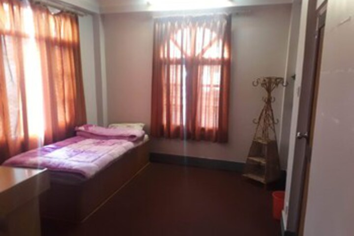 Room 19 of 25