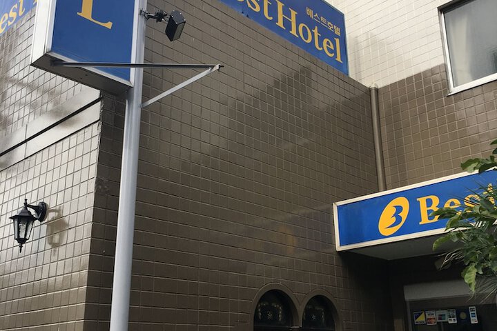Hotel 34 of 34