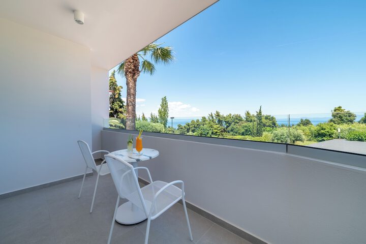 Terrace/Patio 82 of 221