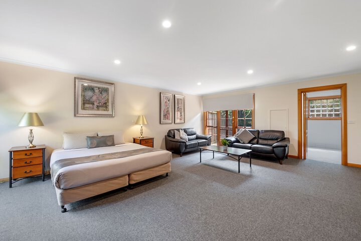 Room 7 of 47