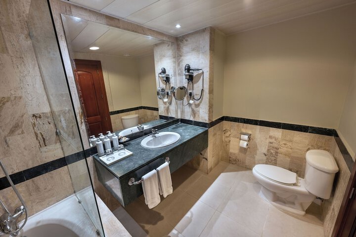 Clean Restrooms