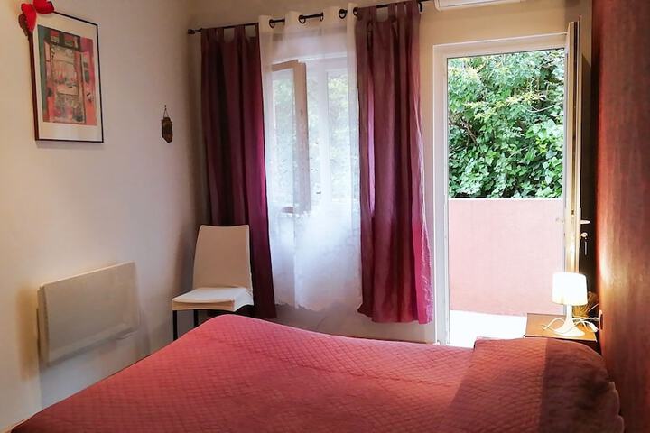 Room 25 of 64