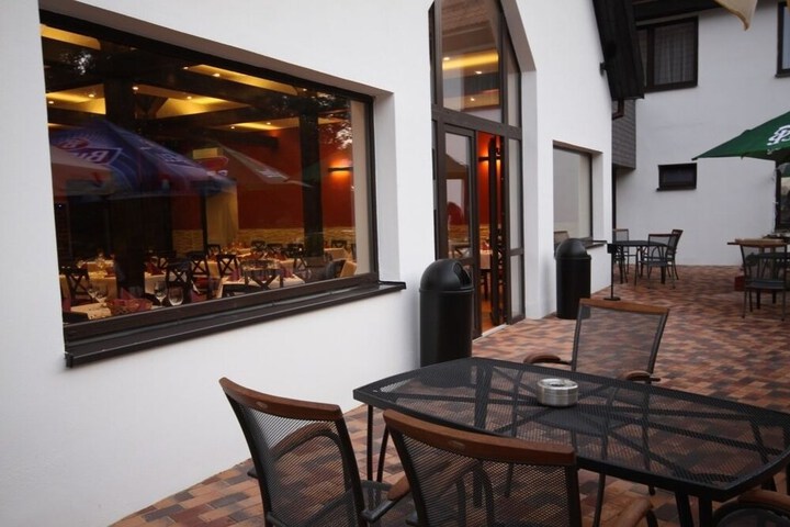 Terrace/Patio 105 of 113