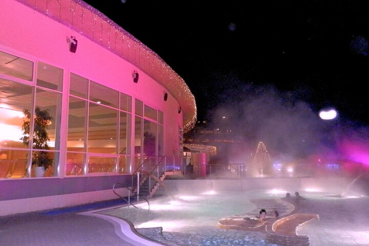 Pools & Facilities