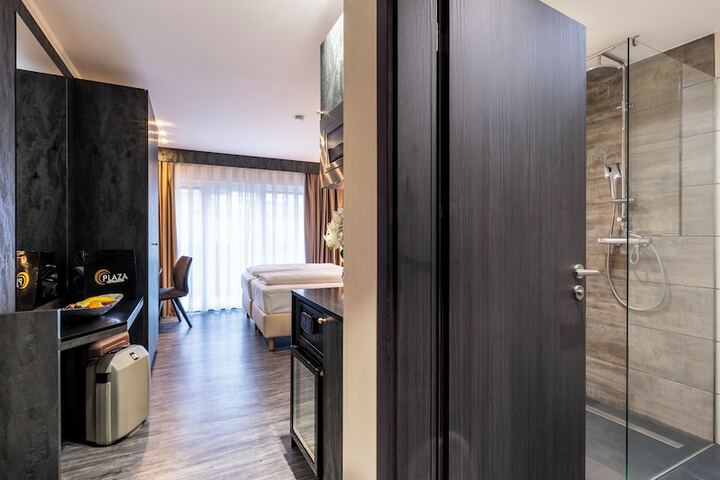 Room 20 of 71