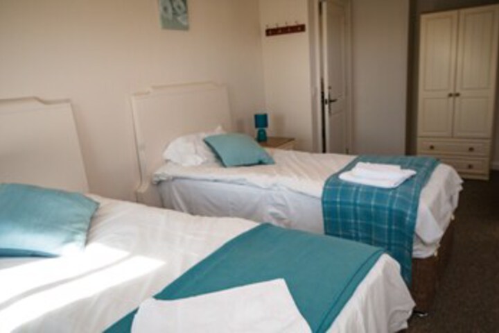 Room 43 of 47
