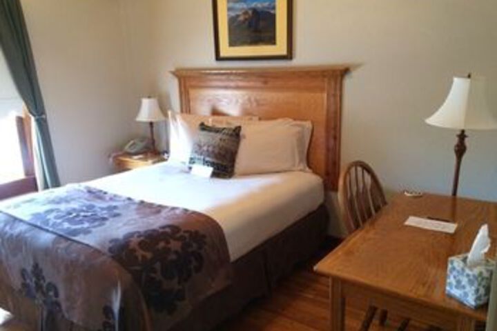 Room 8 of 41