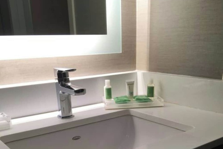 Clean Restrooms
