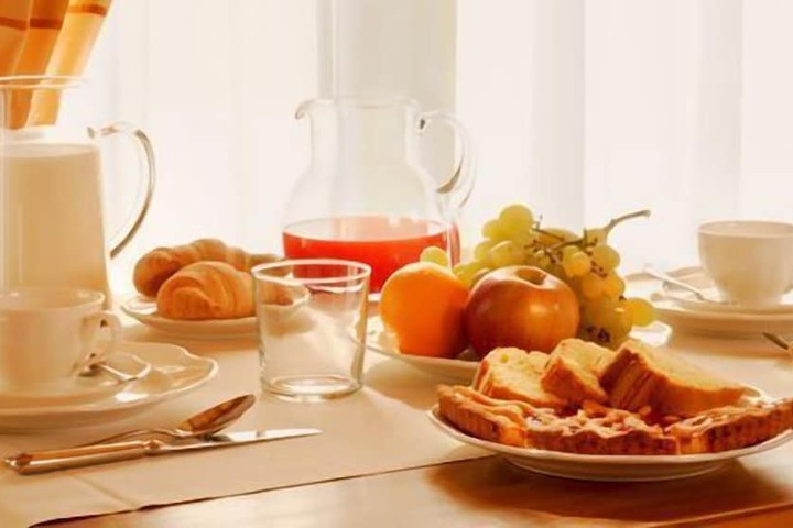 Breakfast/Coffee Service 36 of 53