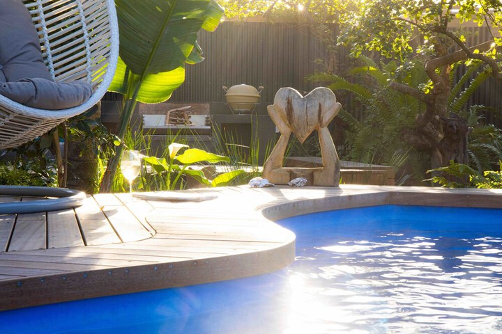 Pool 35 of 72