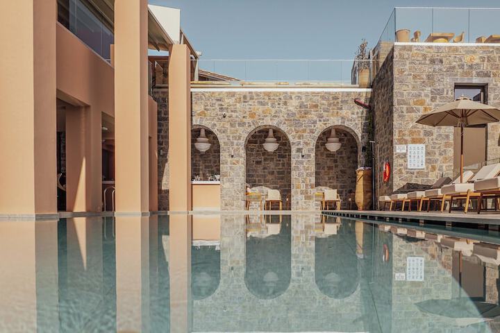 Volta Seaside Hotel
