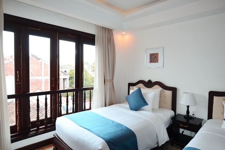 Room 40 of 113