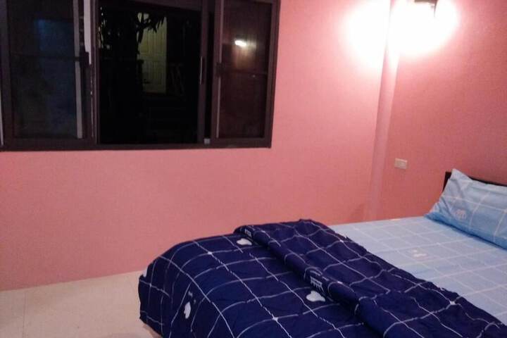 Room 6 of 44