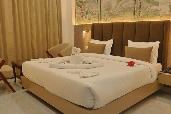 Room 27 of 71