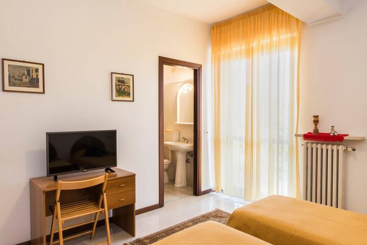 Room 20 of 60