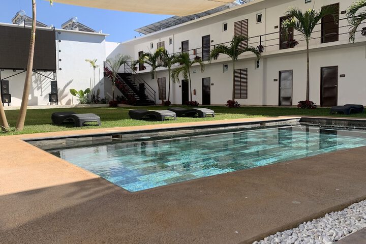 Pool 9 of 13