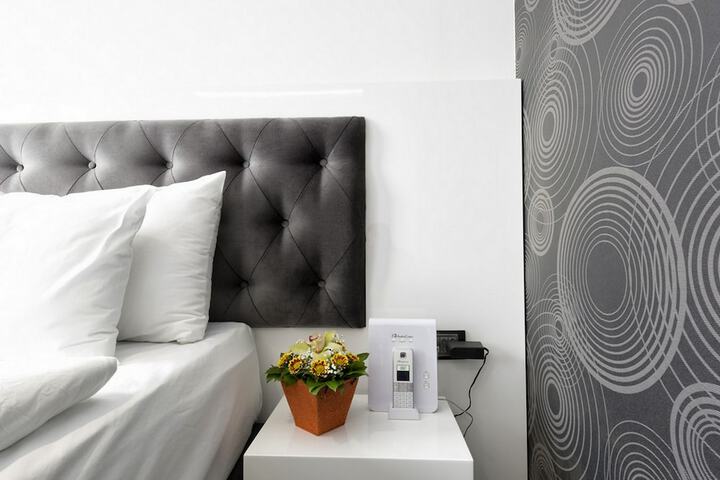Room 70 of 267