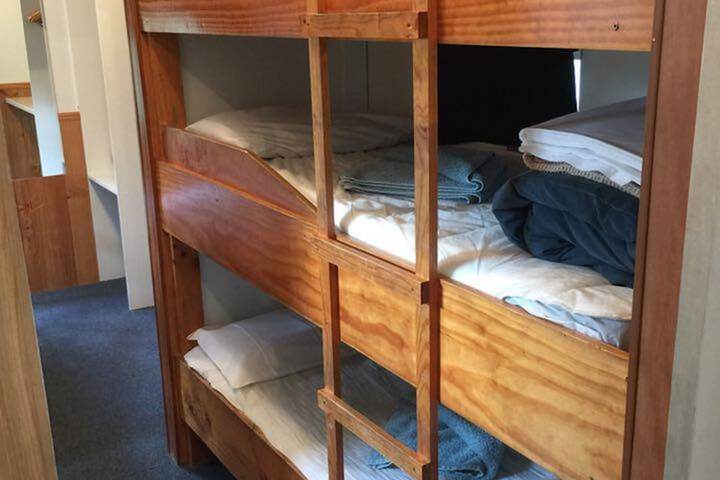 Room 146 of 300