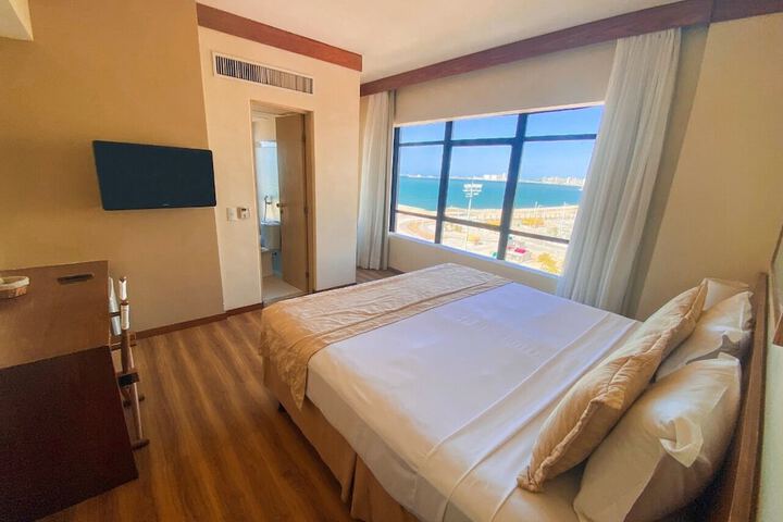 Room 14 of 25