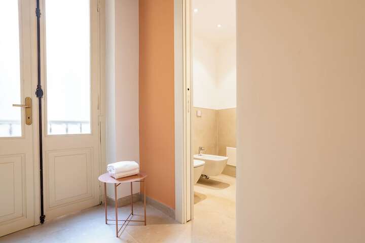 Room 44 of 54