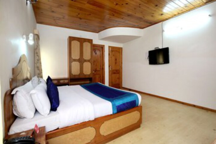 Room 20 of 24