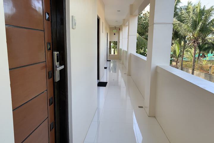 Ballroom/Hall 43 of 53