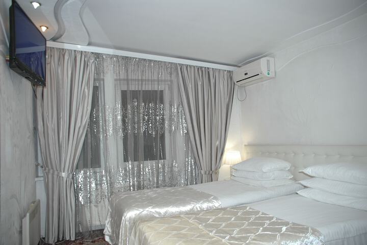 Room 13 of 41