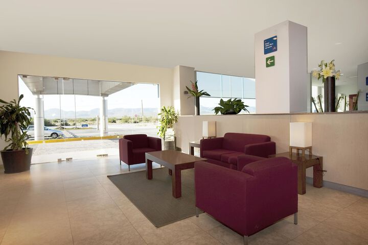 Hotel Interior 3 of 32