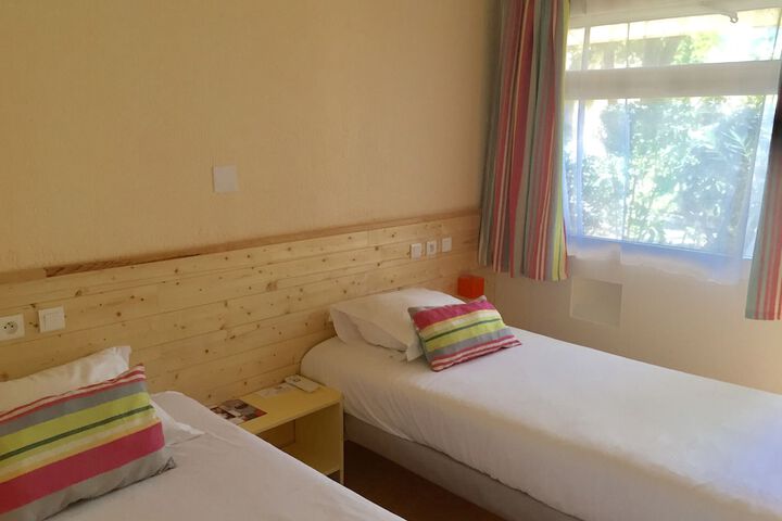 Room 20 of 141