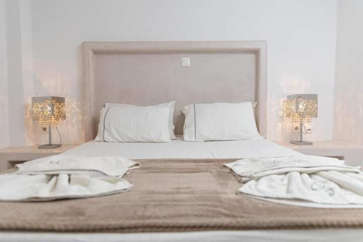 Room 28 of 68