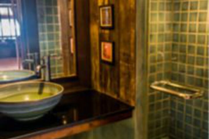 Clean Restrooms