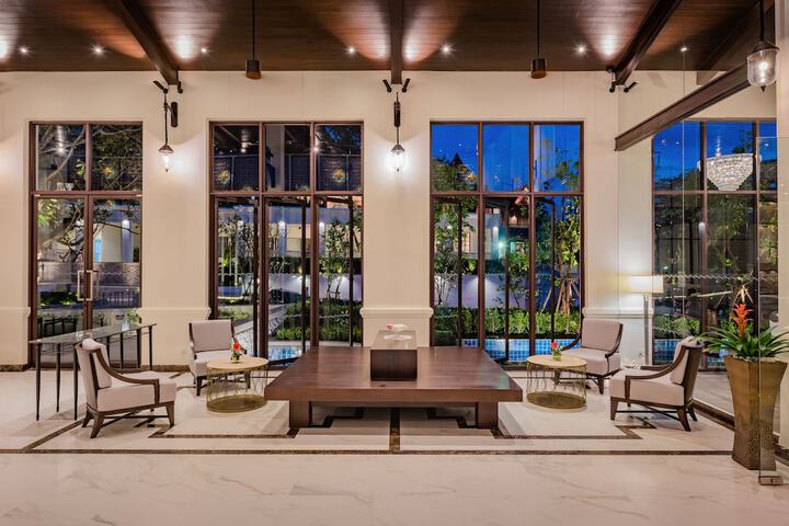 Lobby Photos