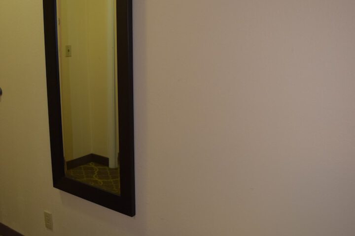 Room 12 of 23