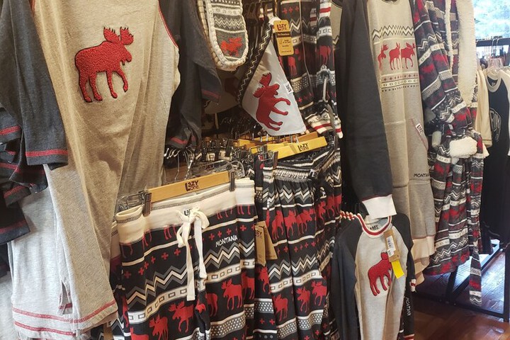 Gift Shop 103 of 147