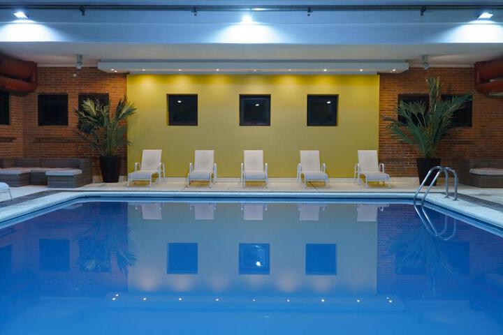 Pool 11 of 23
